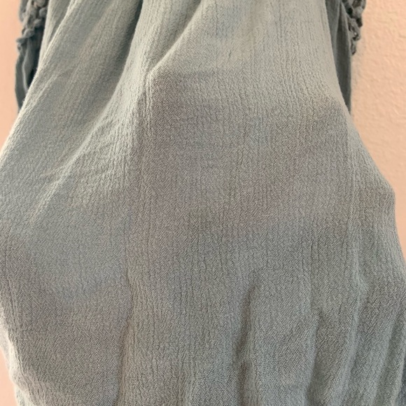 Blue tank top - Picture 4 of 5